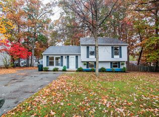 9310 Coleson Rd, Glen Allen, VA 23060