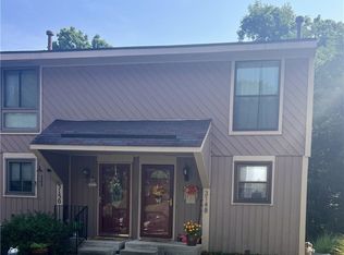 3148 Laurel Ridge Cir, Bridgeville, PA 15017