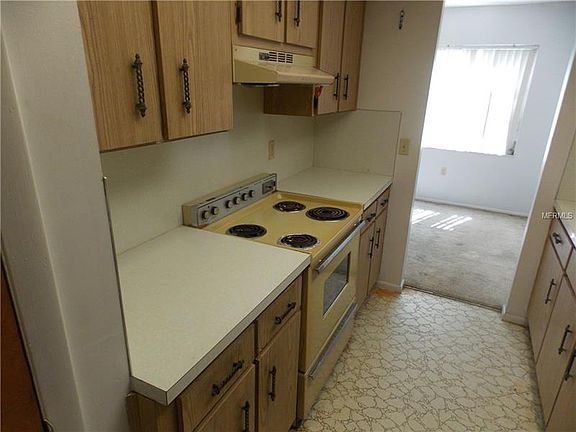 4th image of 5060 76th Ave N APT 201