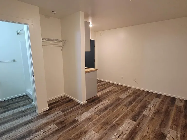 714 10th Ave E #2 — Photo 27