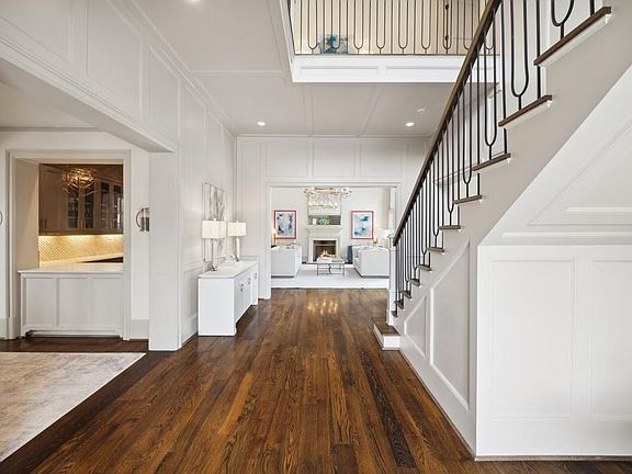 3rd image of 5322 Lynbrook Drive