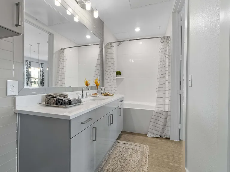 A2-Glamour-Bathroom A2-Glamour-Bathroom