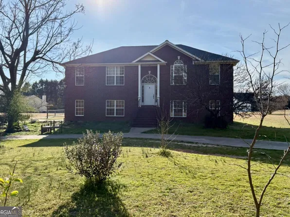 2715 Arnold Park Dr, Comer, GA 30629