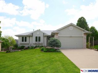 11407 S 43rd St, Bellevue, NE 68123
