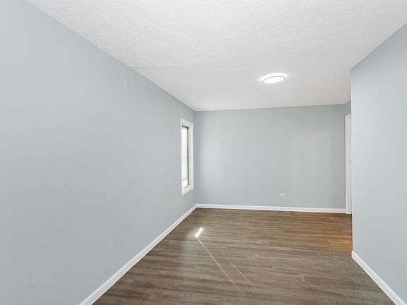 5th image of 256 Corrington Ct #123