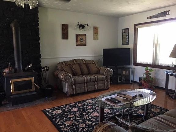 4th image of 605 N #3rd