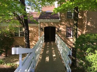 39A Canterbury Cir, Reading, PA 19607