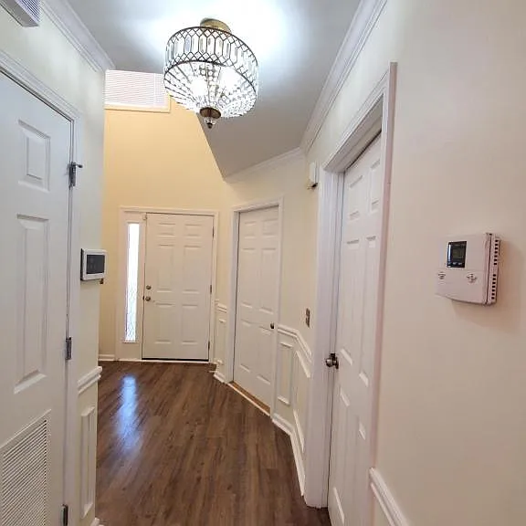211 Wakefield Way — Photo 4