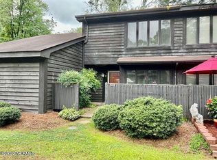902 Crawford Creek Dr, Rockingham, NC 28379
