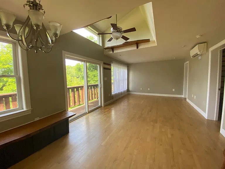 125 Sun Haven Ln — Photo 10