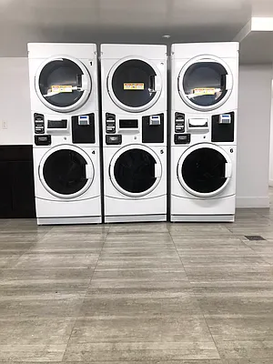 Rented by ERNY LLC | media 25