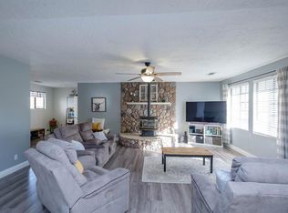 19132 Hupa Rd, Apple Valley, CA 92307