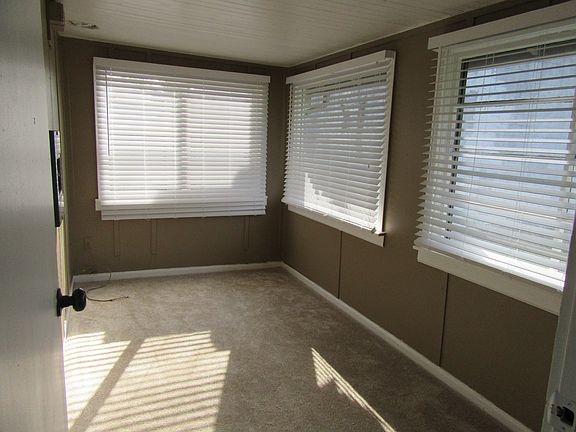 Back Bonus Room