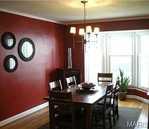 4th image of 755 Josephine Ave