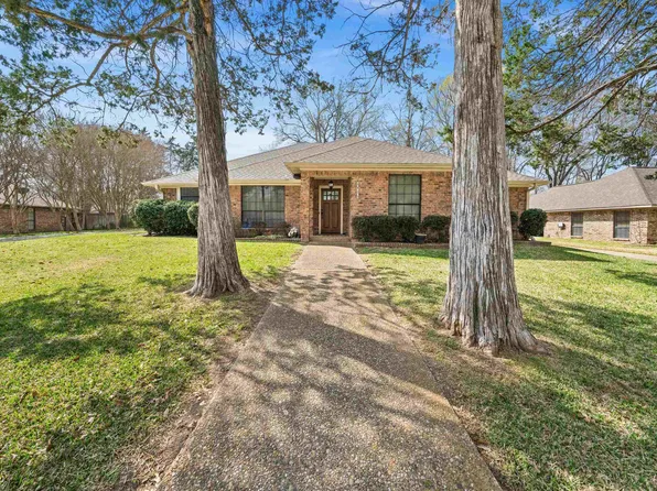 5805 Sheffield Dr, Tyler, TX 75703