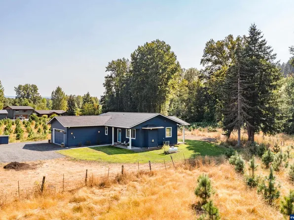 42138 N River Dr, Sweet Home, OR 97386