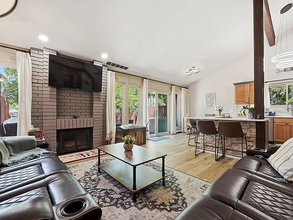 5th image of 1155 Lakeside Dr APT 501