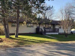 205 W 3rd St, Caspian, MI 49915