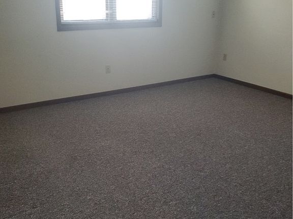 2nd image of 205 4th St N #14986165