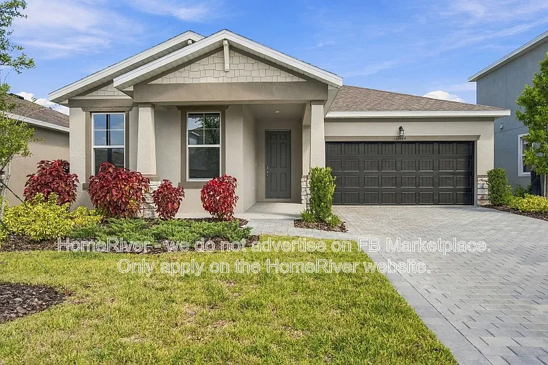 4 bed, 2.5 bath, 2249 sqft, $2,375 — Photo 1