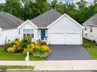 73 Honeyflower Dr, Trenton, NJ 08620