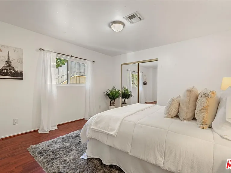 5216 Sale Ave — Photo 22