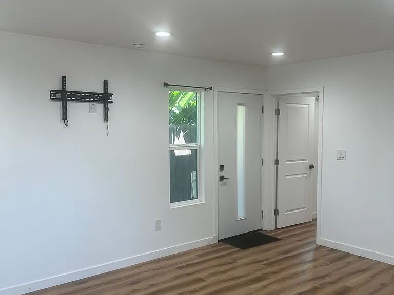 9134 Hargill St #1/2 — Photo 6