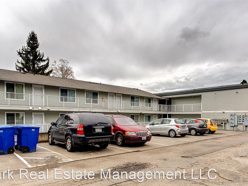 2nd image of 2211 Douglas Ave APT 201
