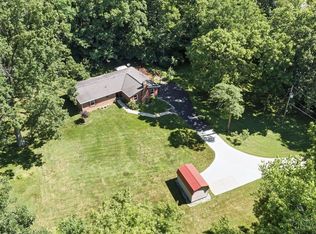 914 Meadow Ridge Dr, Cincinnati, OH 45245