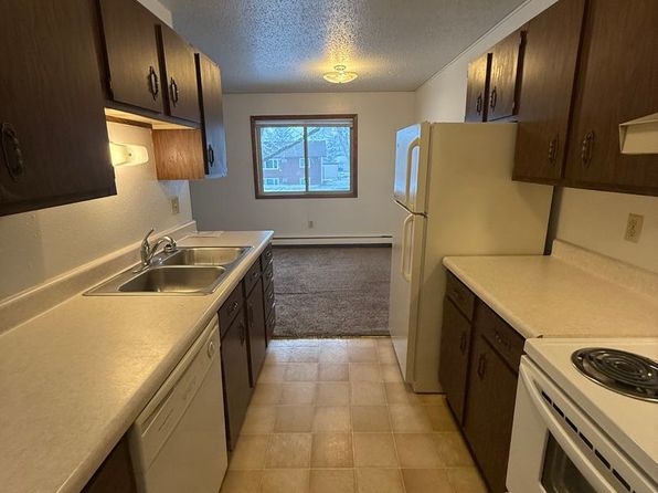 1416 10th Ave NE #10