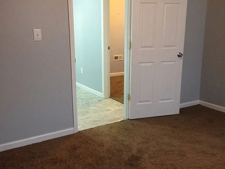 1028 N Lawrence St — Photo 18