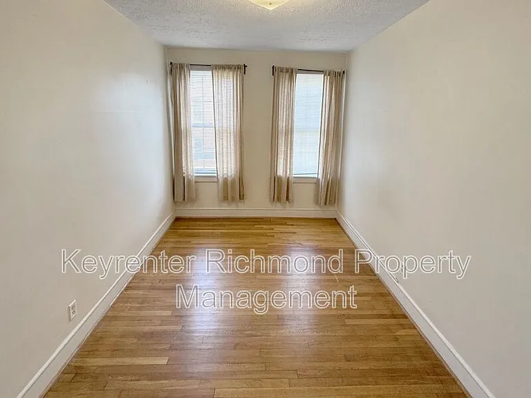 210 N Stafford Ave #27 — Photo 5