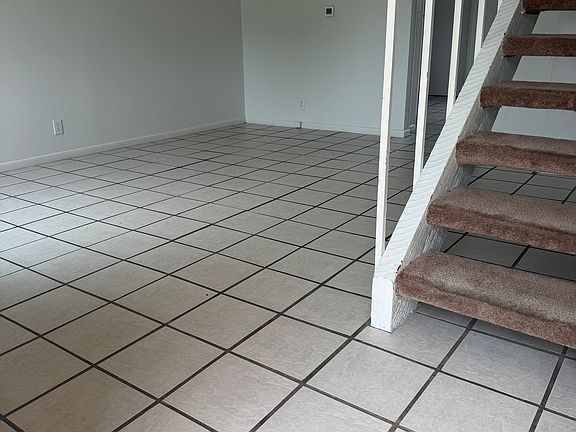 2nd image of 8815 Dawnridge Cir APT 103
