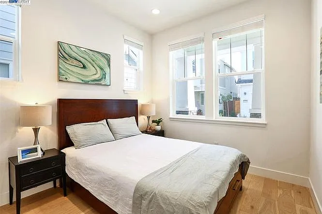 8403 Peninsula Way — Photo 10