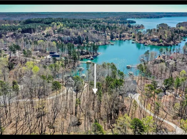 187 Westlake Dr, Seneca, SC 29672