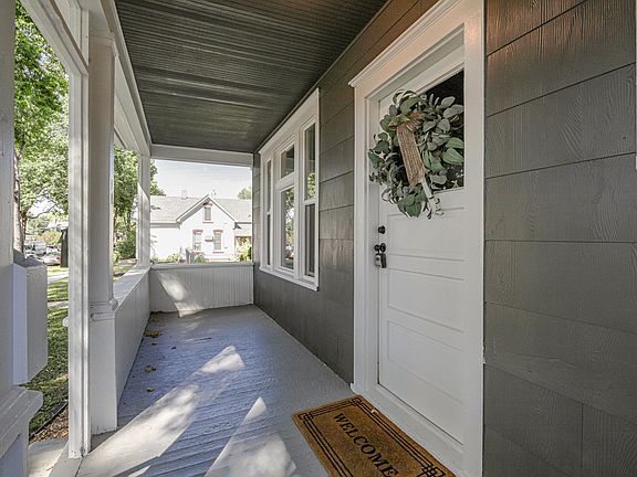 3rd image of 1232 Albemarle St