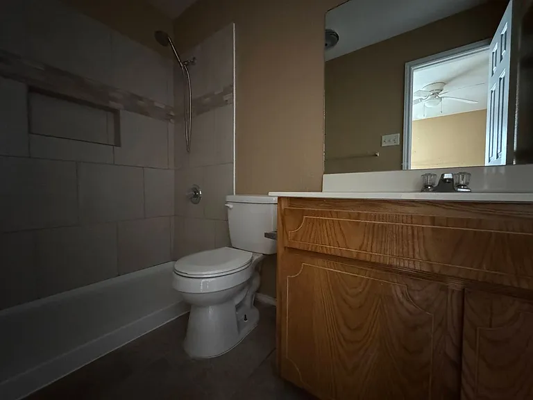 3203 Toledo Dr — Photo 33