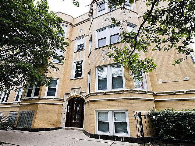 1st image of 2259 W Rosemont Ave APT 3