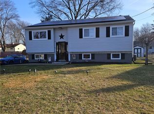 10 Donner Dr, Walden, NY 12586