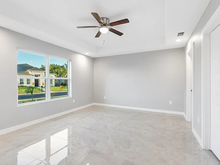 4 Augusta Dr — Photo 17
