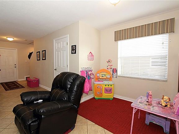 4th image of 8420 Edgewater Place Blvd
