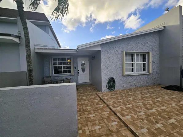 19328 NW 53rd Place #3, Miami Gardens, FL 33055