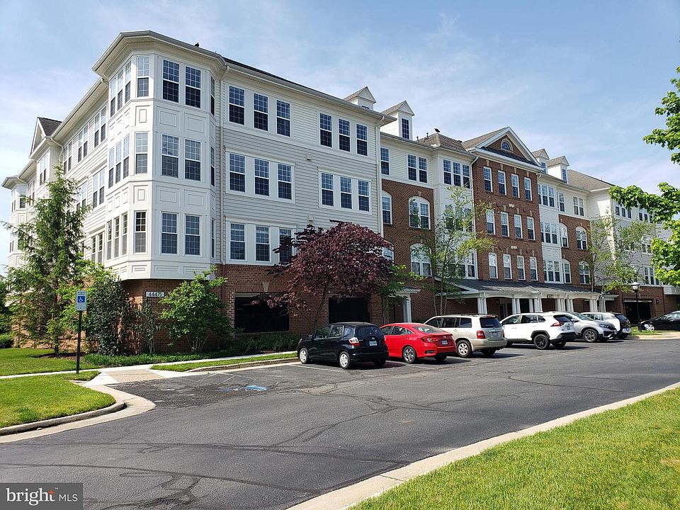 1st image of 44475 Chamberlain Ter Unit 201
