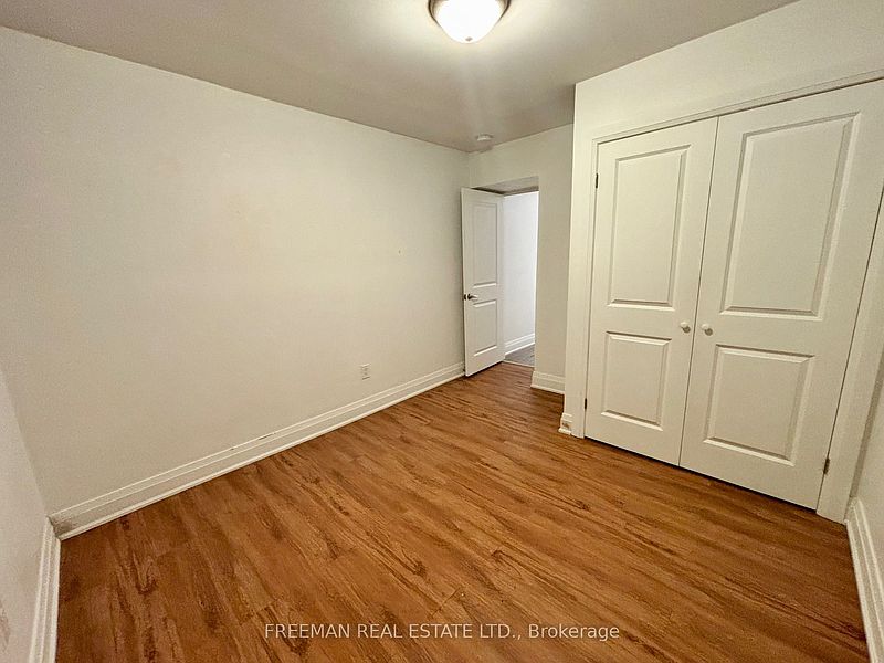 Toronto Townhouse for rent - 2 Bedrooms — photo 8