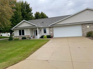 705 One Half Ave NW, Kasson, MN 55944
