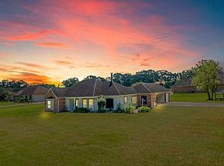 6210 Lower Zachary Rd, Zachary, LA 70791