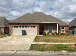 504 Claystone Rd, Youngsville, LA 70592