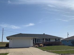 424 W 2nd St, Stillman Valley, IL 61084