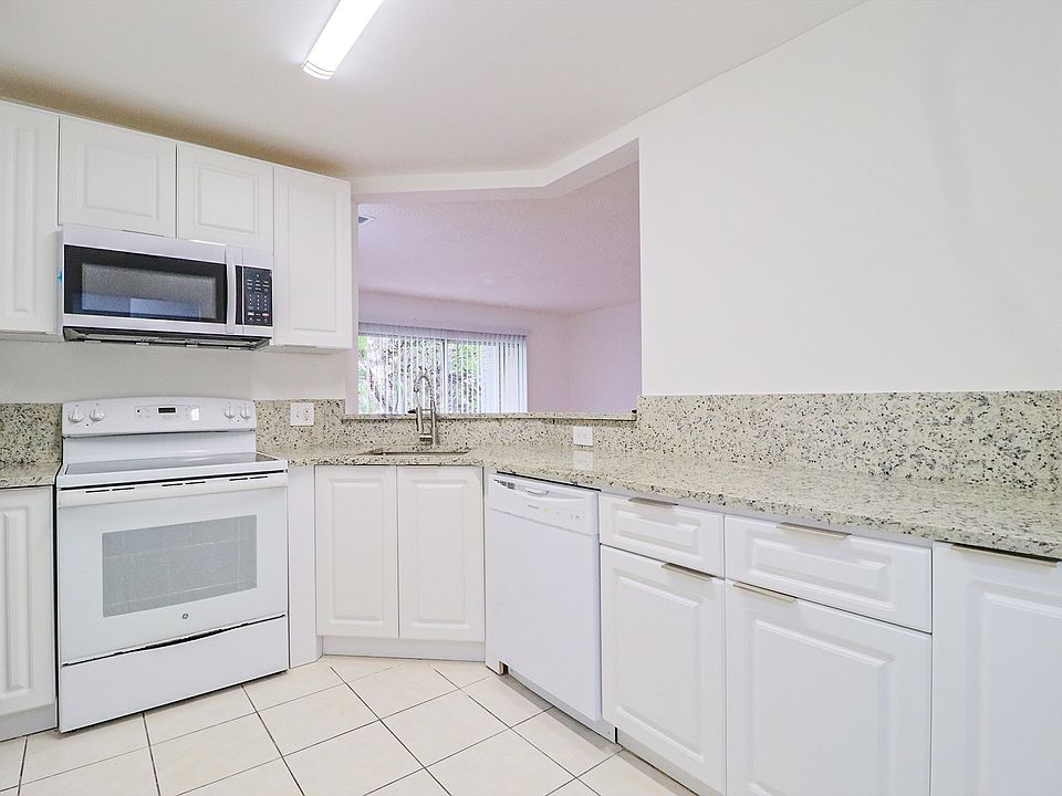 1st image of 3453 NW 44th St