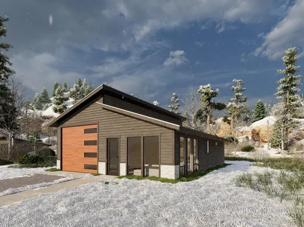 102 Raven Loop, Cascade, ID 83611